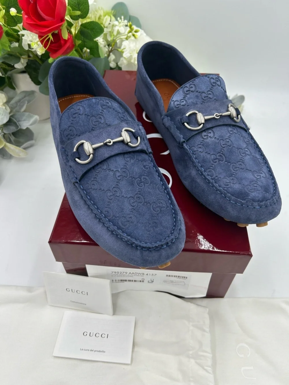 Men's Gucci, GG embossed suede Driver loafers size 11 fits 11.5 US made in Italy